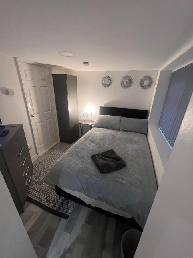 The Honley Hotel Blackpool Bagian luar foto