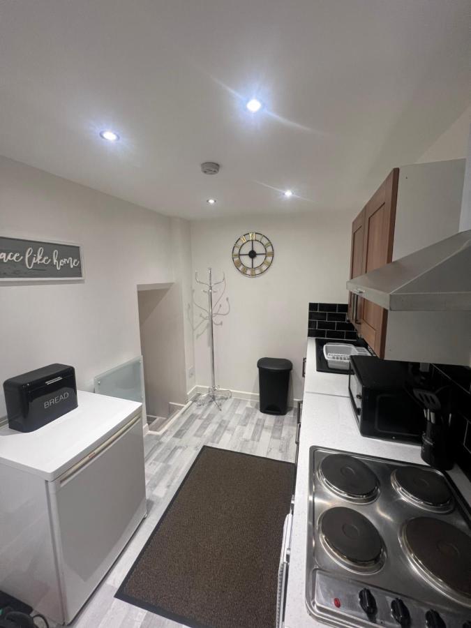 The Honley Hotel Blackpool Bagian luar foto