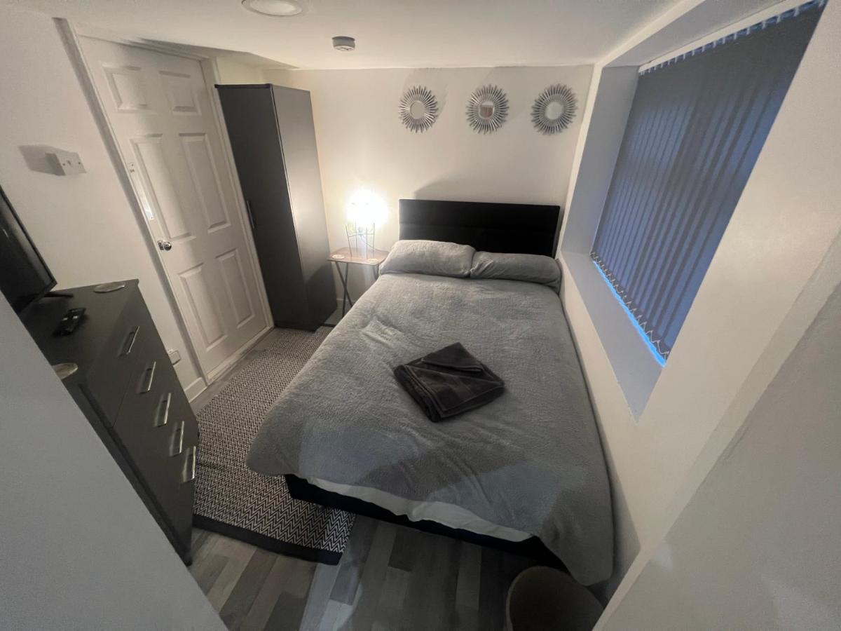 The Honley Hotel Blackpool Bagian luar foto