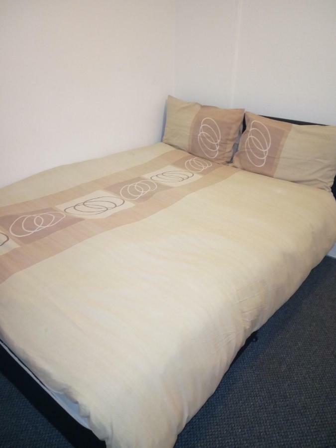 The Honley Hotel Blackpool Bagian luar foto